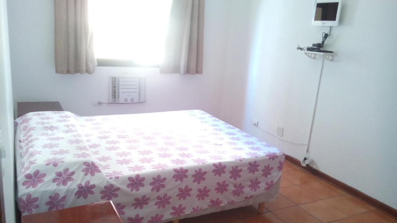Apartamento Frente Para O Mar ,50 M Da Praia , Ar Condicionado Todos Quartos Guarujá Kültér fotó